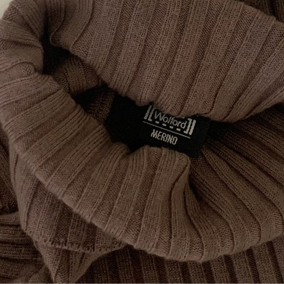 Wolford Merino Wool Turtleneck Ribbed Sweater - Picture 6 of 13